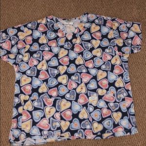 Heart Patterned Medium Scrub Shirt